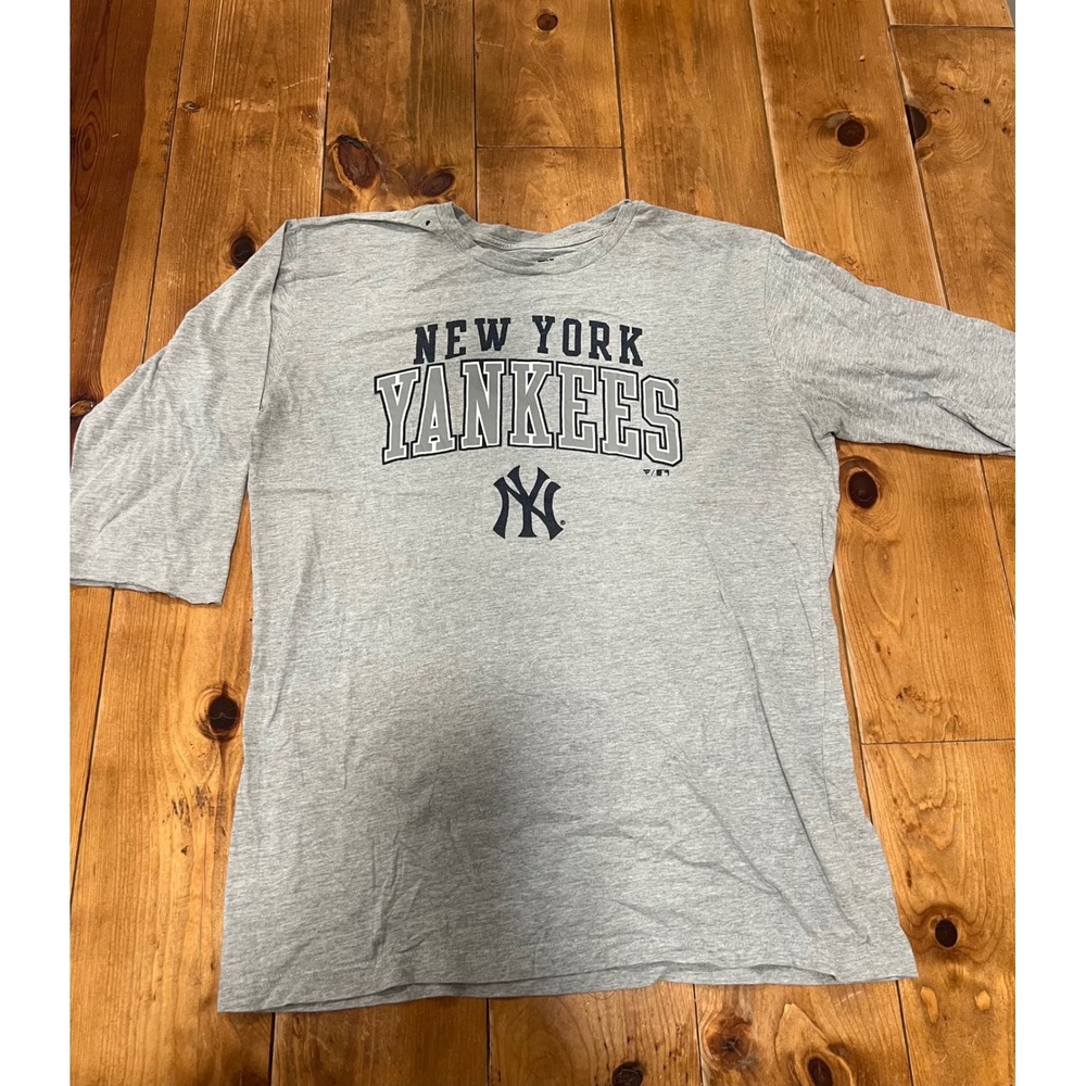 Fanatics New York Yankees MLB Long Sleeve T-Shirt Heather Gray Mens Large L